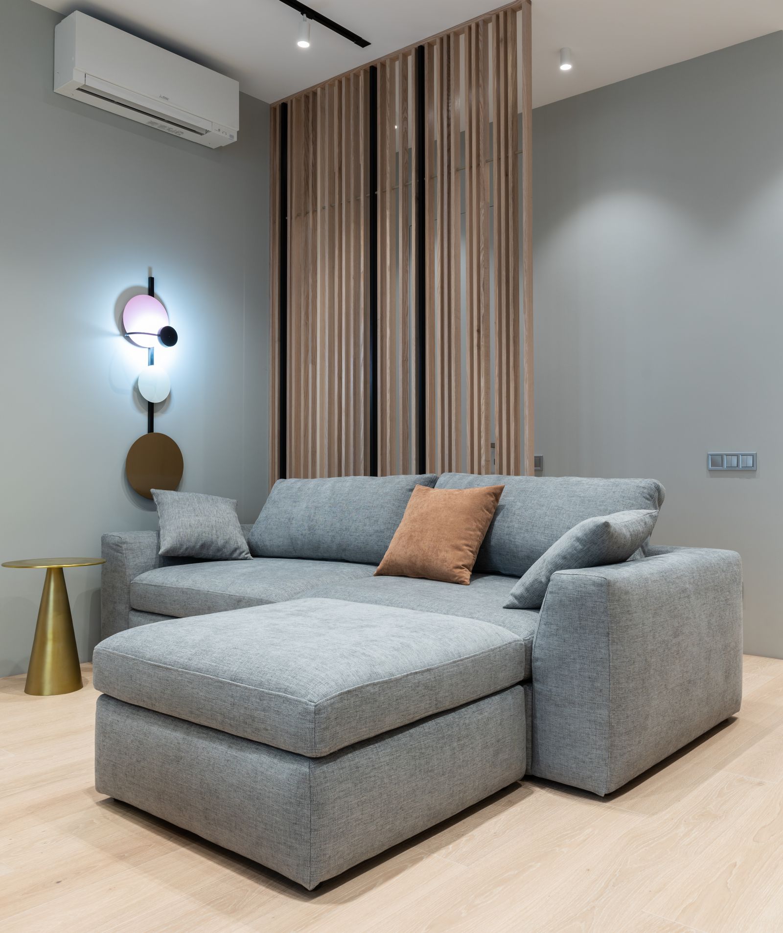Apartament i ndriçuar në Prishtinë